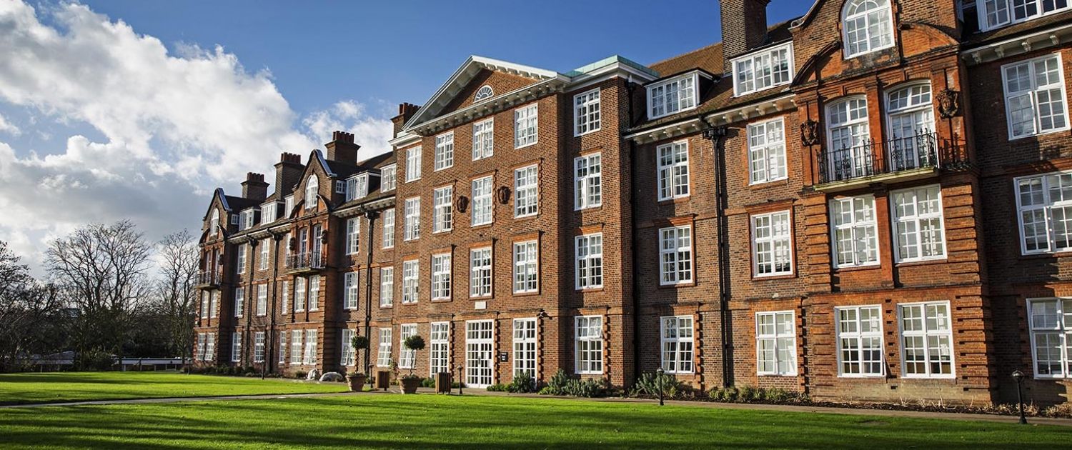 Campus Reid Lawns